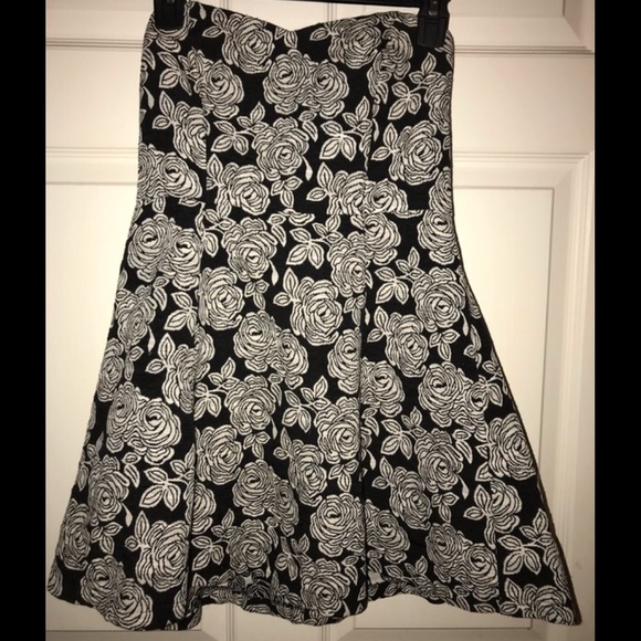 Forever 21 Dresses & Skirts - Floral dress Forever 21 Dresses & Skirts - Floral dress